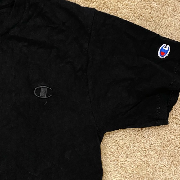 Boys small champion tee shirt - Picture 3 of 3